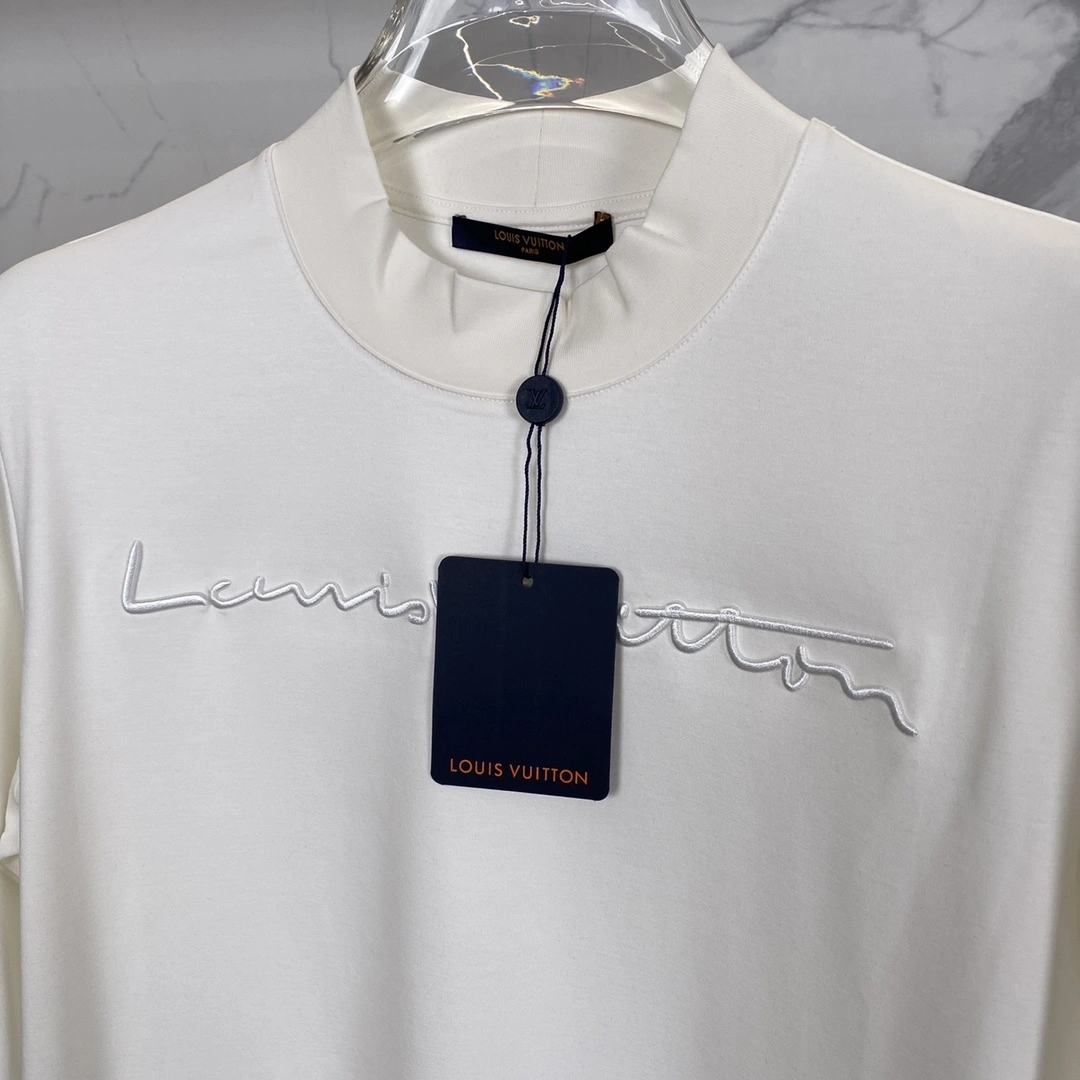wg.luxury- 8V embroiderylogo 2colour item:D-F409J3005-2
